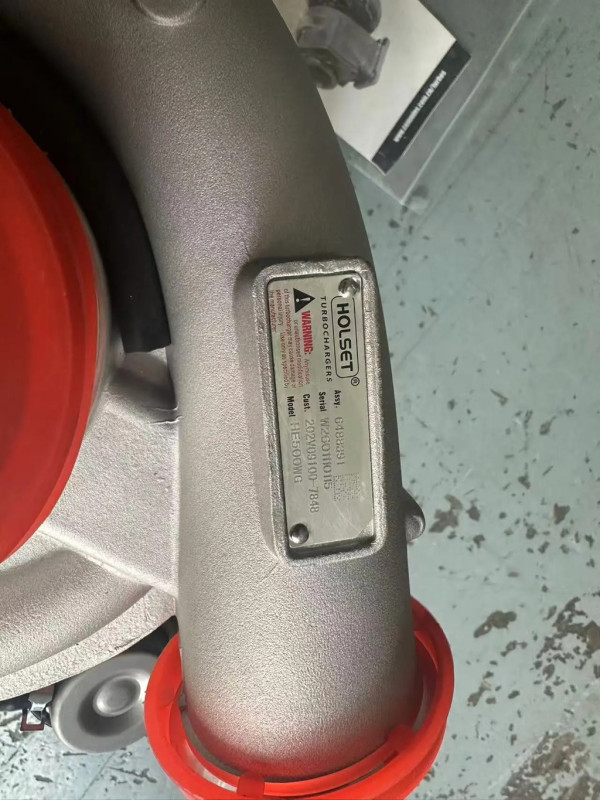 Турбокомпрессор 202V09100-7848 для газовых двигателей Sitrak MT13