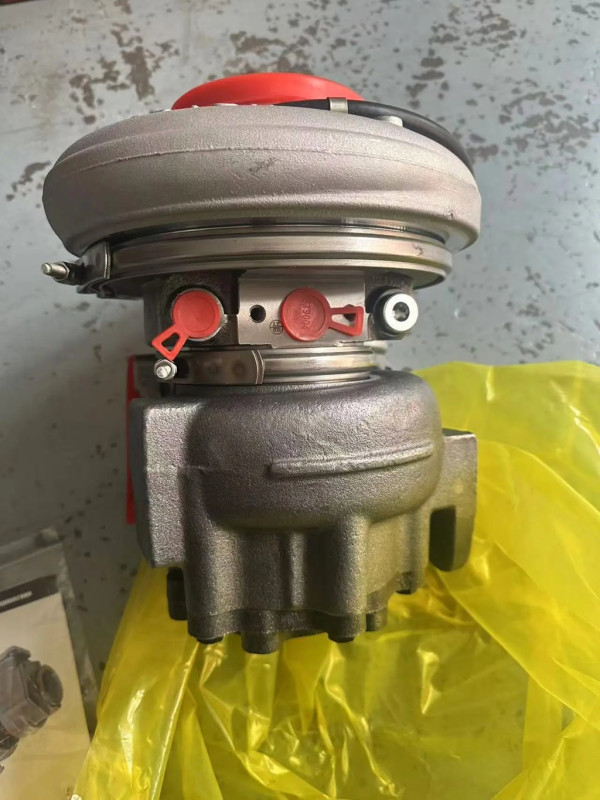 Турбокомпрессор 202V09100-7848 для газовых двигателей Sitrak MT13